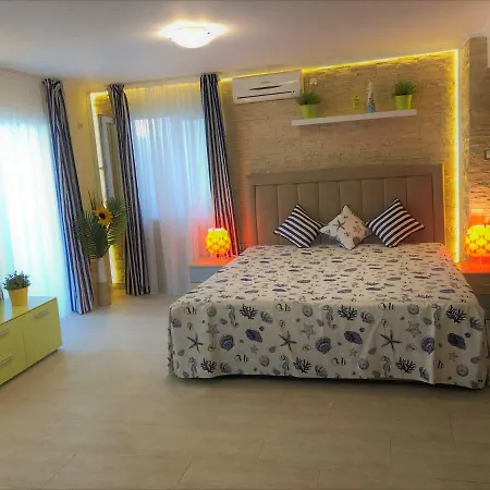 Apartment In Apoloniya Beach Holiday Village